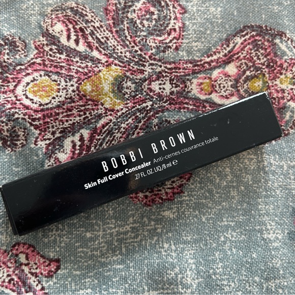 Bobbi brown concealer in Honey - Picture 2 of 3